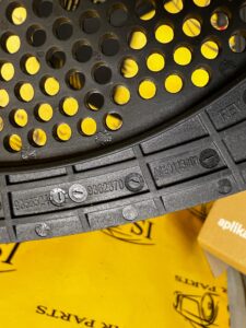 OSŁONA BLENDA KRATKA GŁOŚNIKA BMW 5 G30