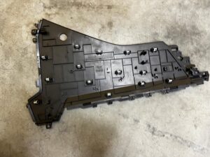 OSŁONA ZAŚLEPKA PANEL DESKI KONSOLI PRAWA LAND ROVER DISCOVERY 5 V L462