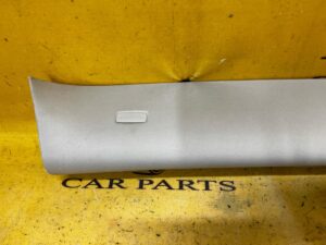 OSŁONA POSZYCIE SŁUPKA A LEWA LR RANGE ROVER EVOQUE II L551