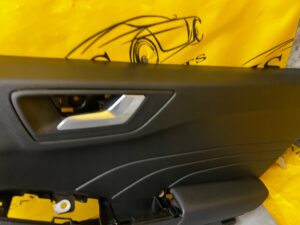 TAPICERKA BOCZEK DRZWI TYŁ PRAWY FORD KUGA MK3 LIFT EU