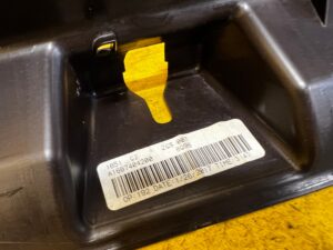 OSŁONA TAPICERKA KLAPY TYŁ BAGAŻNIKA DOLNA MERCEDES GLS X166 BRĄZ