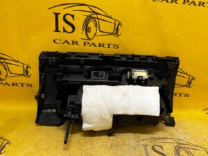 PÓŁKA SCHOWEK PASAŻERA TESLA MODEL 3 PRZEDLIFT