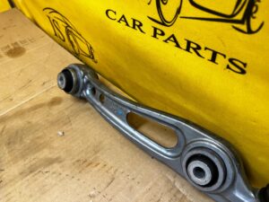 WAHACZ PRZÓD PRZEDNI LEWY LAND ROVER DEFENDER II L663