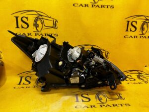 KOMPLET REFLEKTORY LAMPY PRZÓD PRZEDNIE XENON INFINITI Q70 M35h EU