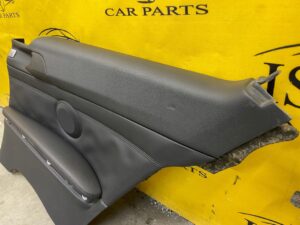 BOCZEK TAPICERKA DRZWI PRAWY TYŁ BMW E92 M3