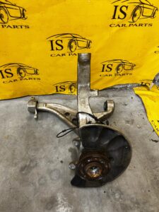 ZWROTNICA PIASTA WAHACZ PRZÓD PRAWY MERCEDES GL X166 4.7 V8 4MATIC