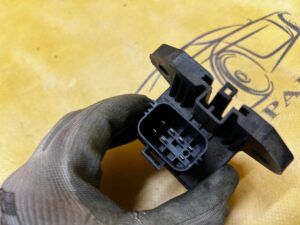 MODUŁ STEROWNIK POMPY PALIWA FORD BRONCO 21- 2.7 V6 ECOBOOST