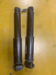 AMORTYZATORY ZAWIESZENIA TYŁ RENAULT MEGANE IV