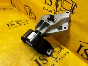 ŁAPA MOCOWANIE PODUSZKA SILNIKA DACIA SANDERO III 1.0 TCE