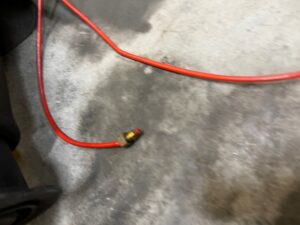 KOMPLET MIECHY MIECH TYŁ TYLNY PNEUMATYCZNY PRAWY LEWY BMW 5 F11