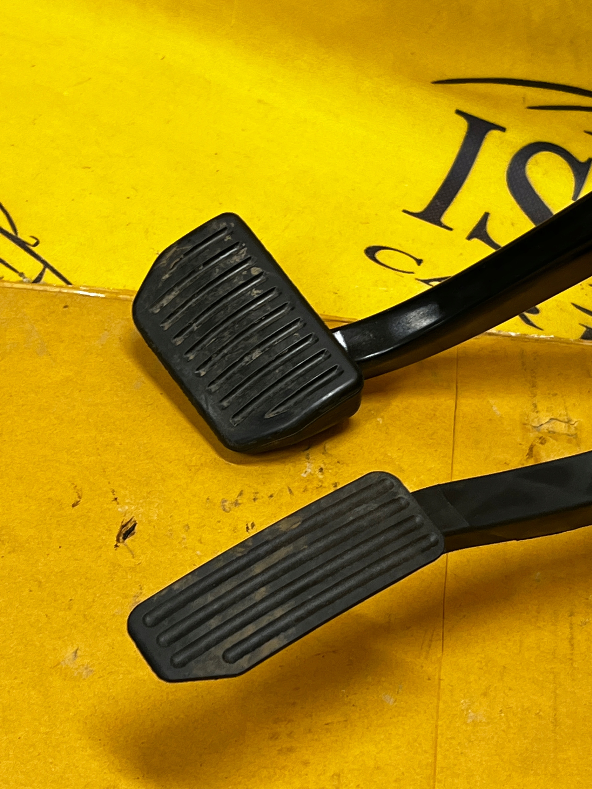 PEDAŁY GAZ HAMULEC LR DISCOVERY V 5 EUROPA