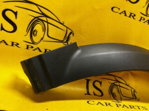 LISTWA BŁOTNIKA LEWY TYŁ RANGE ROVER VOGUE L405