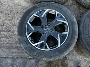 KOŁA FELGI OPONY LETNIE CITROEN DS3 CROSSBACK 215/60 R17