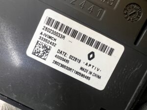 GNIAZDO USB PORT ŁADOWARKA RENAULT KADJAR CLIO V 5 ARKANA CAPTUR II