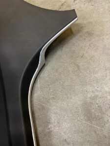 TAPICERKA BOCZEK LISTWA TUNELU ŚRODKOWEGO LEWA JAGUAR XE X760 XF X260