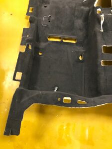 DYWAN WYKŁADZINA PODŁOGA TAPICERKA INFNITI Q70 M