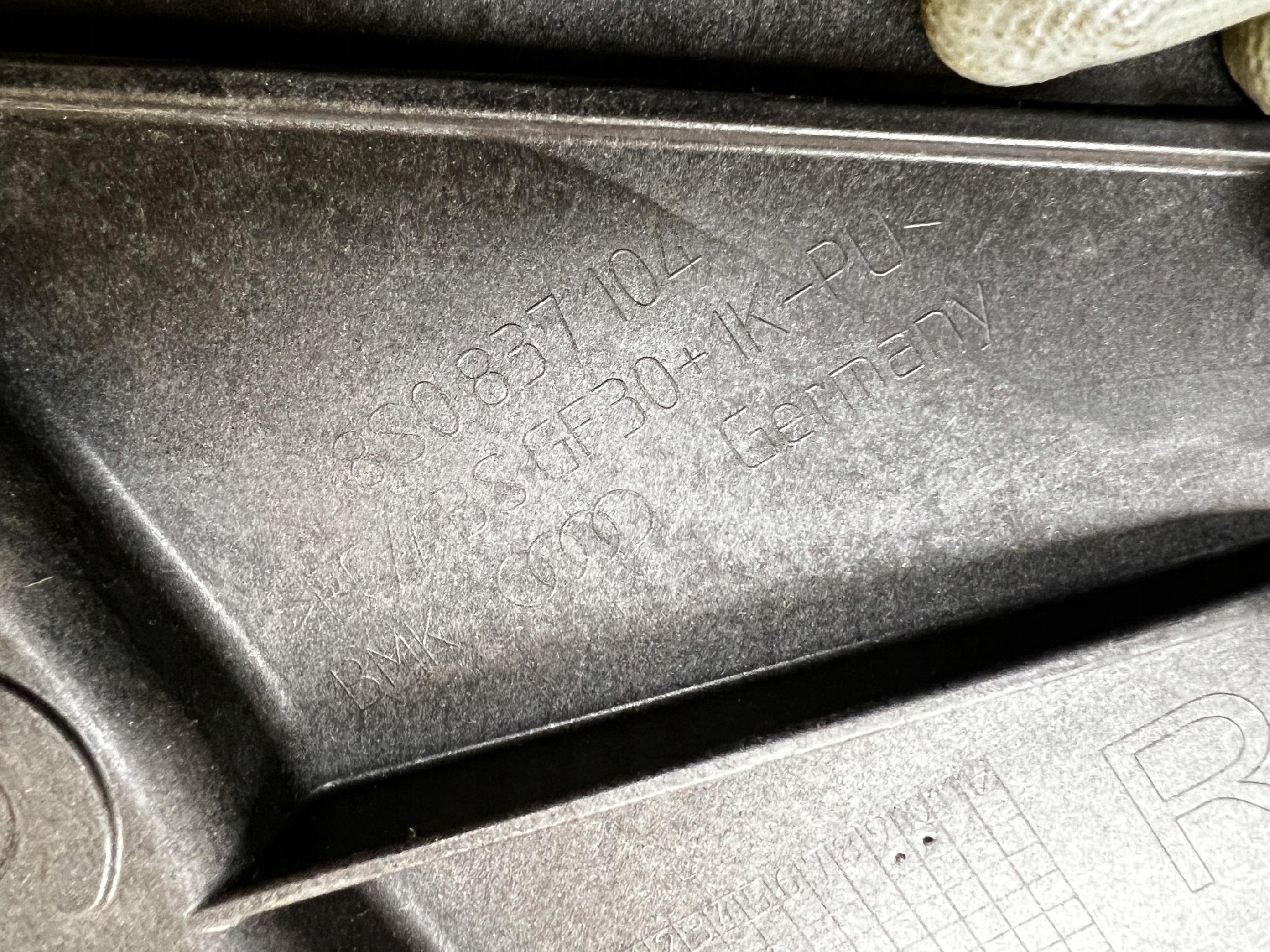 GŁOŚNIK WYGŁUSZENIE DRZWI PRAWY PRAWE AUDI TT 8S