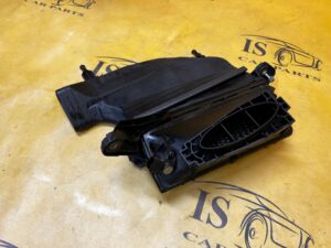 OBUDOWA FILTRA POWIETRZA LEWA MERCEDES CLS W218 3.0 CDI