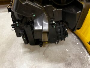 DMUCHAWA NAGRZEWNICA DACIA SANDERO III 2023R