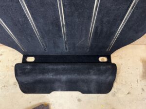 PODŁOGA WYKŁADZINA BAGAŻNIKA JAGUAR XJ X351 SWB