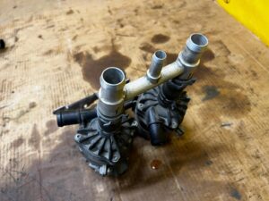 DODATKOWA POMPA PRZEWÓD WODY PORSCHE PANAMERA 970 I LIFT 3.0 S E-HYBRID