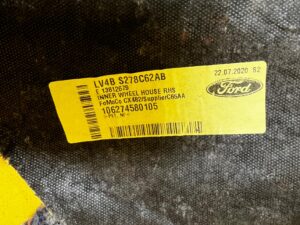 WYGŁUSZENIE WYCISZENIE NADKOLA TYŁ PRAWE PRAWY FORD KUGA MK3 ESCAPE MK4