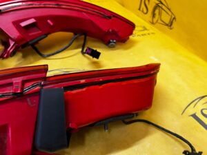 KOMPLET LAMPY LAMPA TYŁ TYLNE PRAWY LEWY PORSCHE MACAN 95B USA