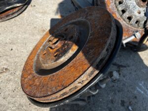 ZWROTNICA ZAWIESZENIE PIASTA TYŁ PRAWY PRAWA AUDI Q7 4M0 3.0 TDI