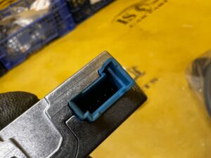 PODWÓJNE GNIAZDO USB PORT ŁADOWARKA BMW iX I20 i7 7 G70 NOWE OEM