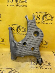 WAHACZ LEWY TYŁ LAND ROVER L462 DISCOVERY V