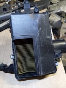 OBUDOWA FILTR POWIETRZA NISSAN X-TRAIL T32 2.0 DCI