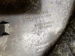 OSŁONA ZAŚLEPKA DOLNA DESKI KONSOLI LEWA MERCEDES GLS X166 X166 BRĄZ