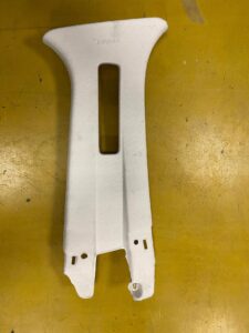 OSŁONA POSZYCIE SŁUPKA B PRAWY ŚROD FORD S-MAX MK2