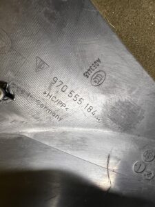 OSŁONA POSZYCIE SŁUPKA ŚRODKOWEGO B PRAWA PRAWE PORSCHE PANAMERA 970 I LIFT