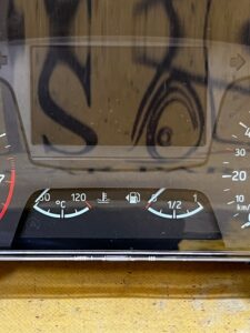 LICZNIK ZEGARY WYŚWIETLACZ FORD FIESTA MK8 BENZYNA