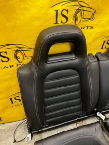 SIEDZISKO OPARCIE KANAPA FOTELE SKÓRA TYŁ TYLNA VW VOLKSWAGEN SCIROCCO III