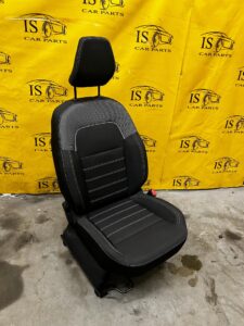 FOTEL PASAŻERA PRAWY PRZÓD ZAGŁÓWEK AIRBAG DACIA SANDERO III 3 20R-