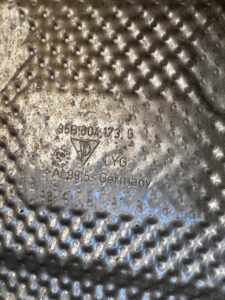 BLACHA OSŁONA TERMICZNA PORSCHE MACAN 95B