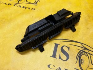 WSPORNIK UCHWYT MOCOWANIE KURTYNY LEWE LEWY RENAULT MEGANE IV