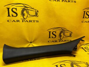 POSZYCIE OSŁONA OBUDOWA SŁUPKA PRZÓD A LEWY FORD KUGA MK3