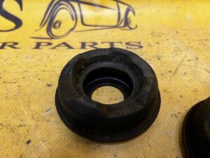 TULEJA ZAWIESZENIA TYŁ LEXUS RX 450H III 3 AL10