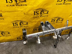 BELKA STELAŻ WSPORNIK DESKI KONSOLI MERCEDES CLS W218 E W212 EU