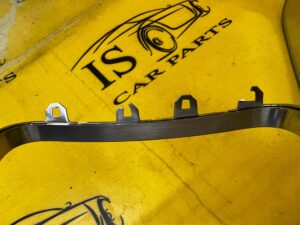 OSŁONA RAMKA WYŚWIETLACZA NAWIGACJI RANGE ROVER VELAR L560