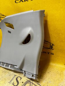 OSŁONA POSZYCIE SŁUPKA C TYLNEGO TYŁ LEWA LEWE RENAULT ZOE I Z.E.