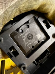 KONTROLER PANEL IDRIVE TUNELU ŚRODKOWEGO MERCEDES GLS X166