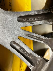 4 X FELGA ALUMINIOWA 8.5 J x 19″ 5×108 ET 47 VOLVO S90 II V90 II