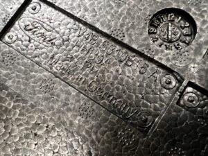 STYROPIAN WYPEŁNIENIE SCHOWEK BAGAŻNIKA PRAWY FORD KUGA MK3 LIFT