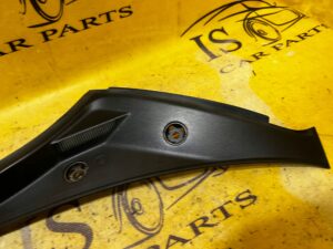 OSŁONA LISTWA KLAPY BAGAŻNIKA TYŁ PRAWA PORSCHE PANAMERA 970 I LIFT