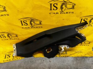 POSZYCIE OSŁONA OBUDOWA SŁUPKA C TYŁ PRAWY PORSCHE PANAMERA 970 I LIFT