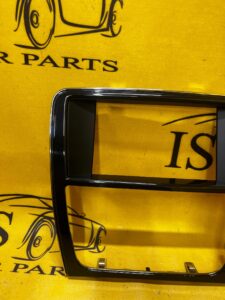 OSŁONA RAMKA EKRANU PANELU RADIA JAGUAR XJ X351